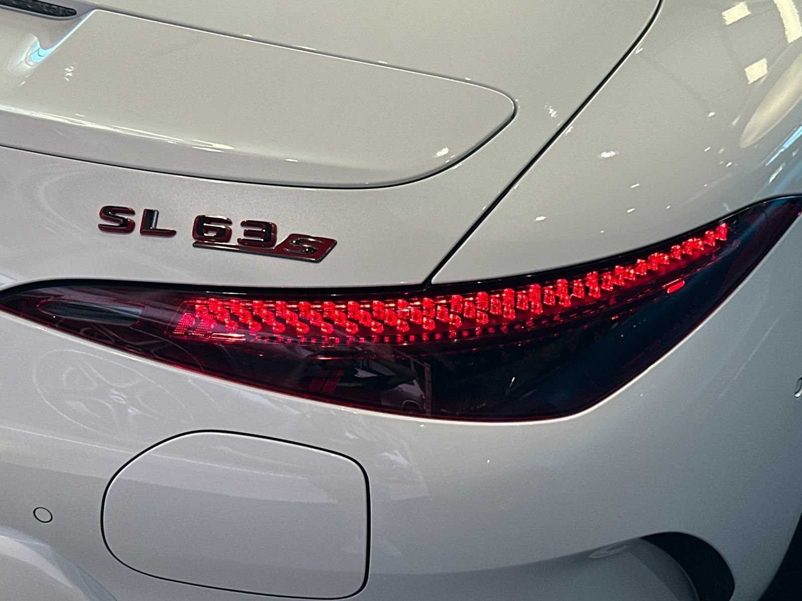 New 2026 Mercedes-Benz SL 63 AMG S e Performance 4MATIC image 30