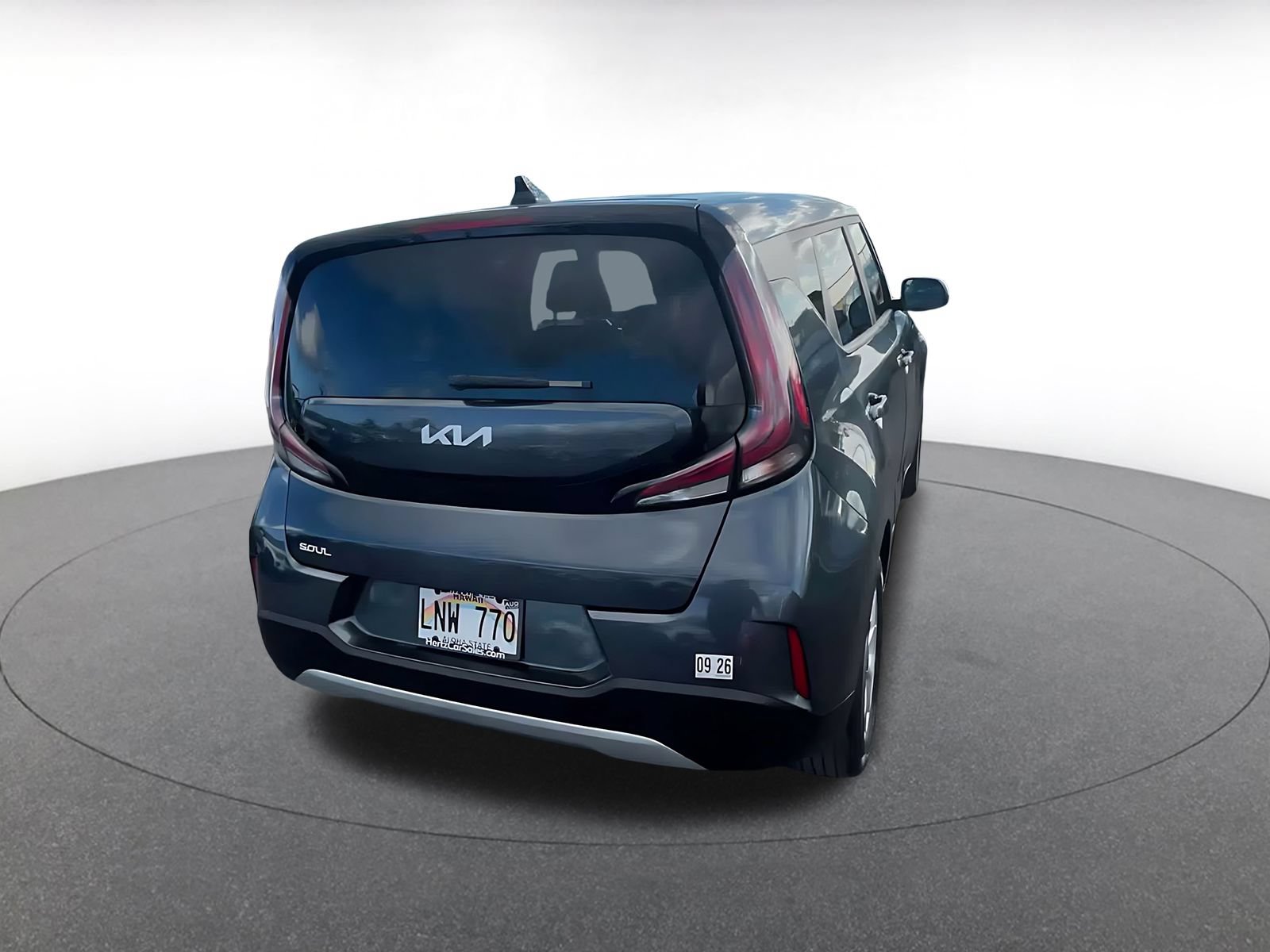 Used 2025 Kia Soul LX w/ LX Technology Package FWD image 14