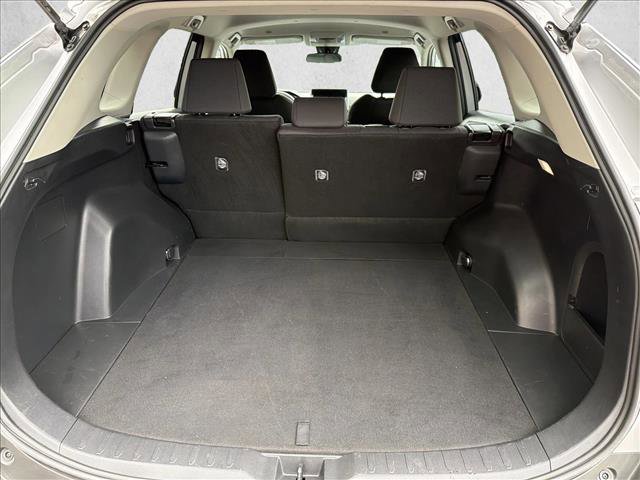 Used 2025 Toyota RAV4 LE AWD/4WD image 24