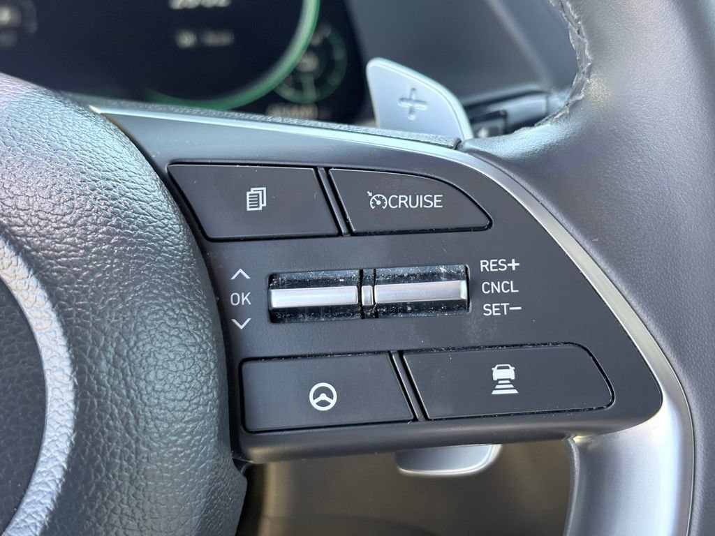 Used 2023 Hyundai Sonata Limited FWD image 15