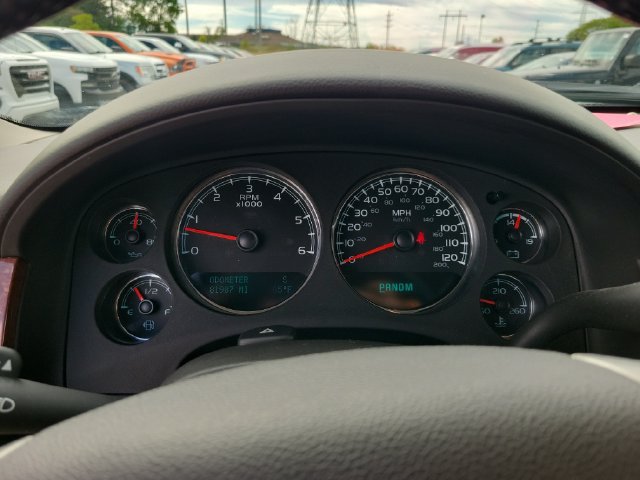 Used 2012 Chevrolet Avalanche LT w/ All-Star Edition AWD/4WD image 10