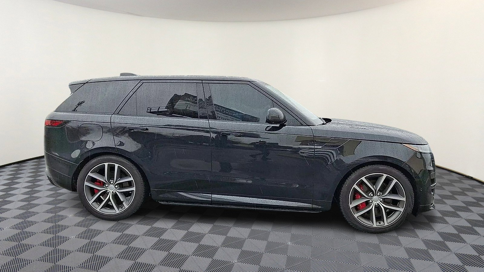 Used 2023 Land Rover Range Rover Sport First Edition image 9