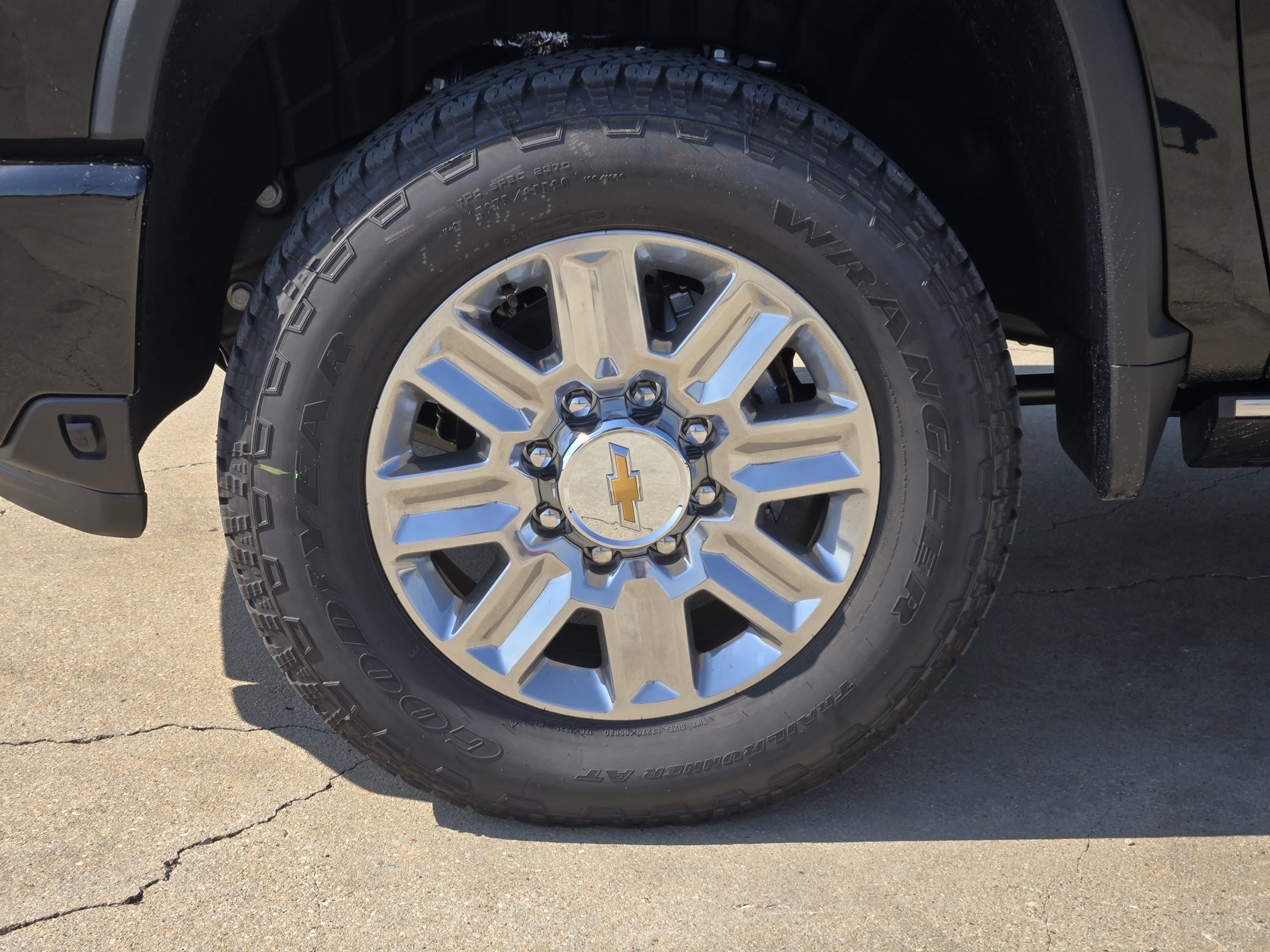 New 2025 Chevrolet Silverado 2500 High Country w/ High Country Premium Package image 8