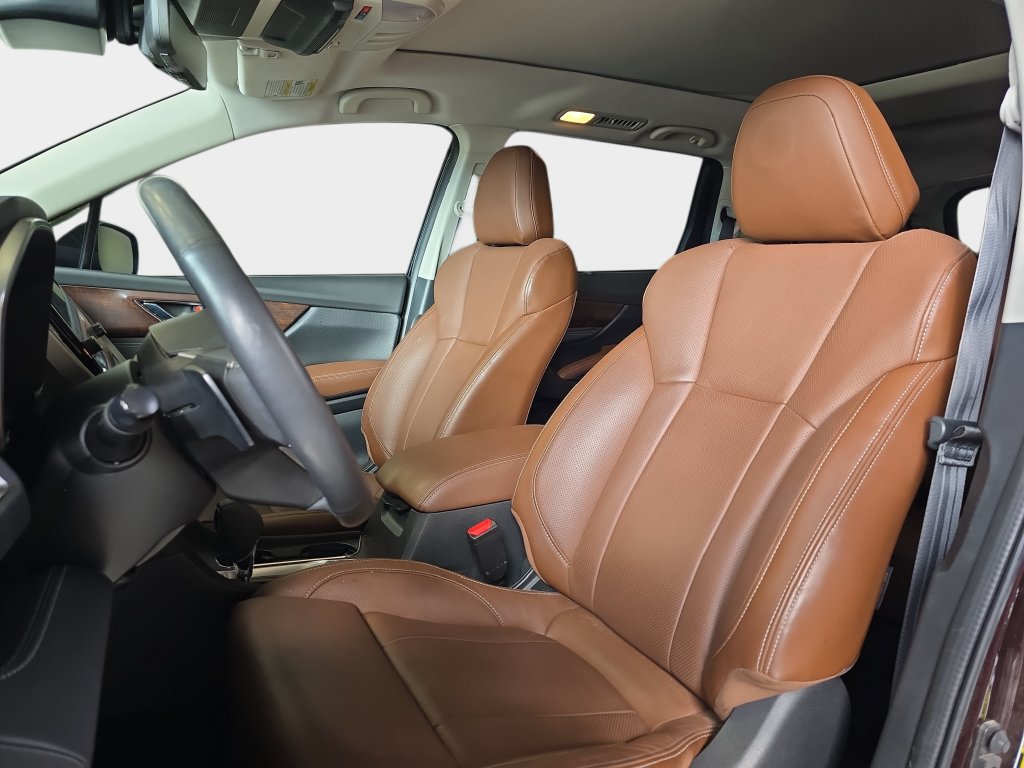 Used 2023 Subaru Ascent Touring AWD/4WD image 16
