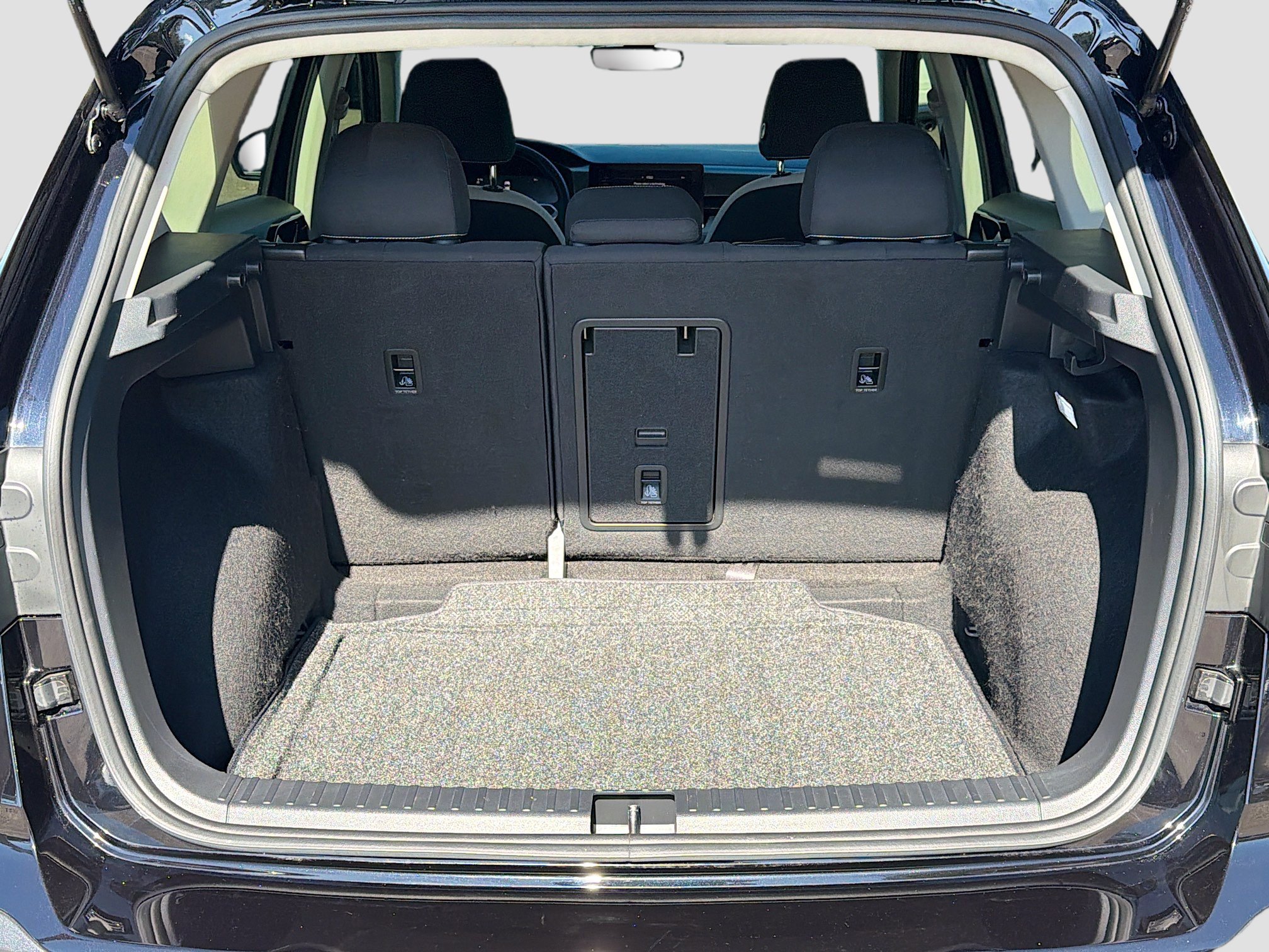 Used 2025 Volkswagen Taos S image 12