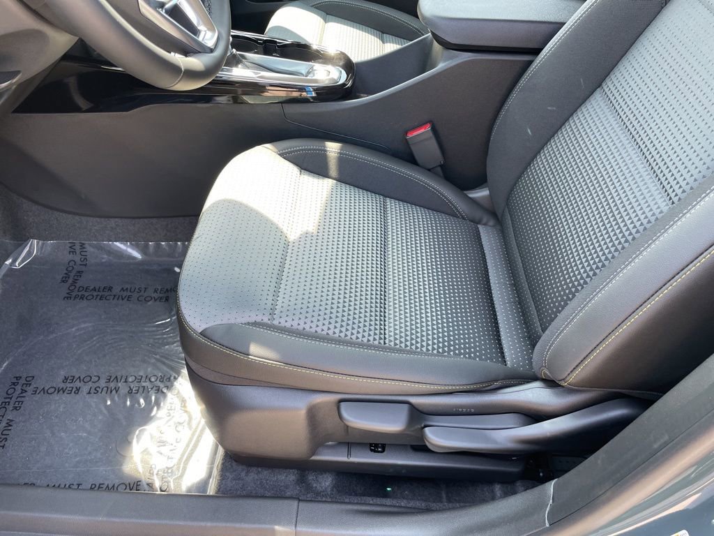 New 2026 Chevrolet Trax LT w/ Driver Confidence Package image 8