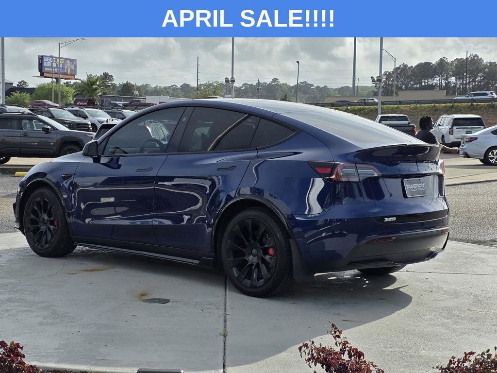 Used 2024 Tesla Model Y Long Range image 4