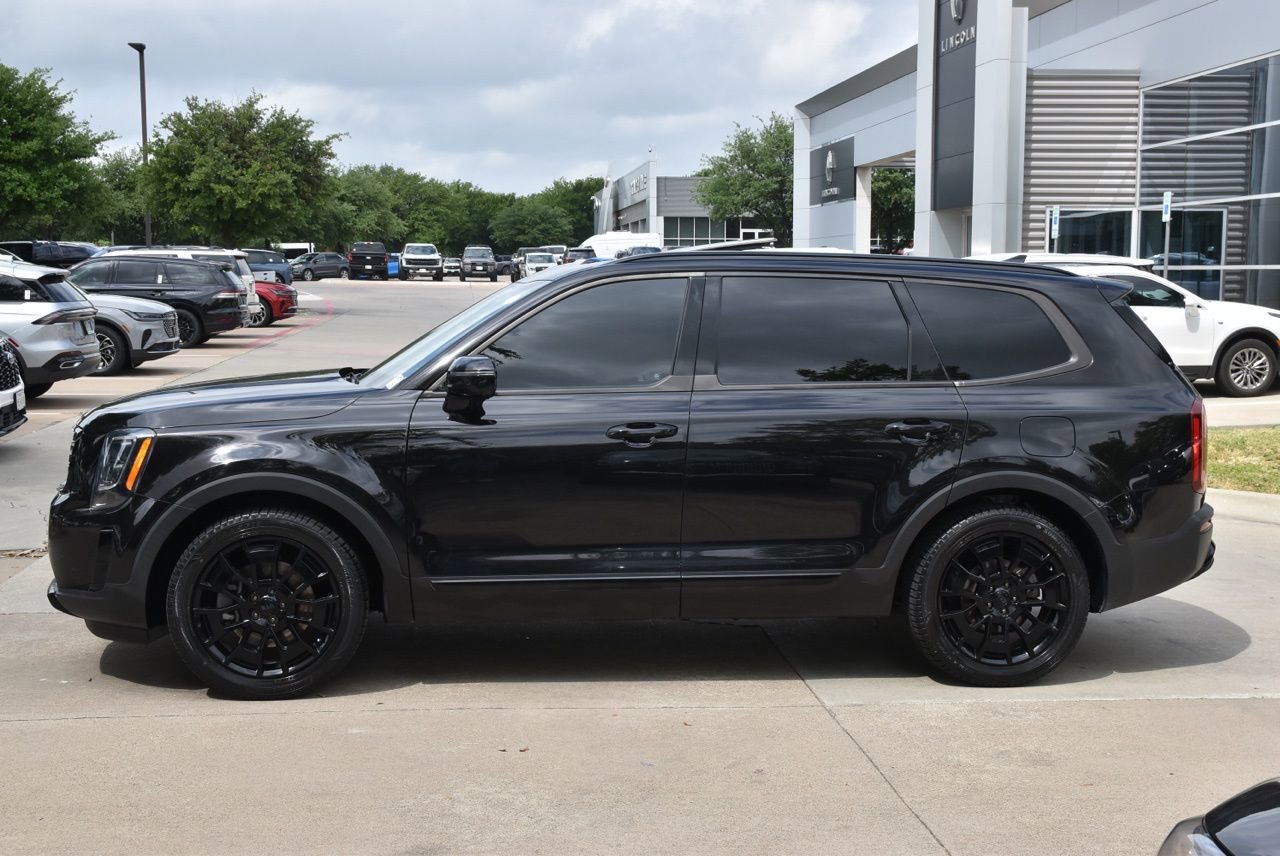 Used 2021 Kia Telluride SX w/ SX Prestige Package image 12