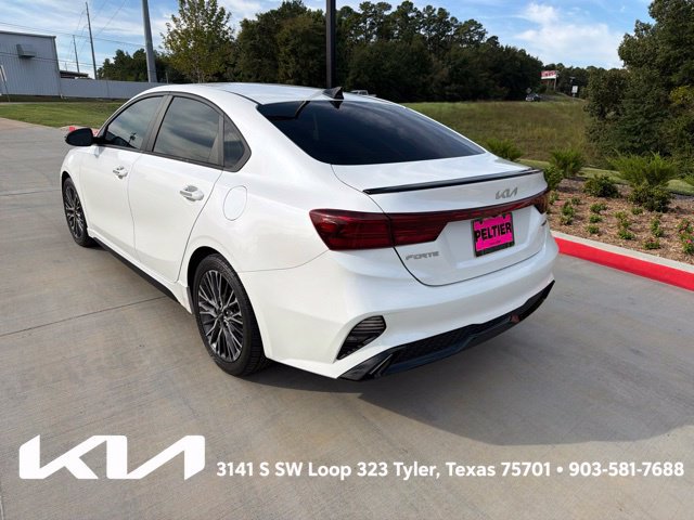 Used 2022 Kia Forte GT-Line w/ GT-Line Premium Package FWD image 8