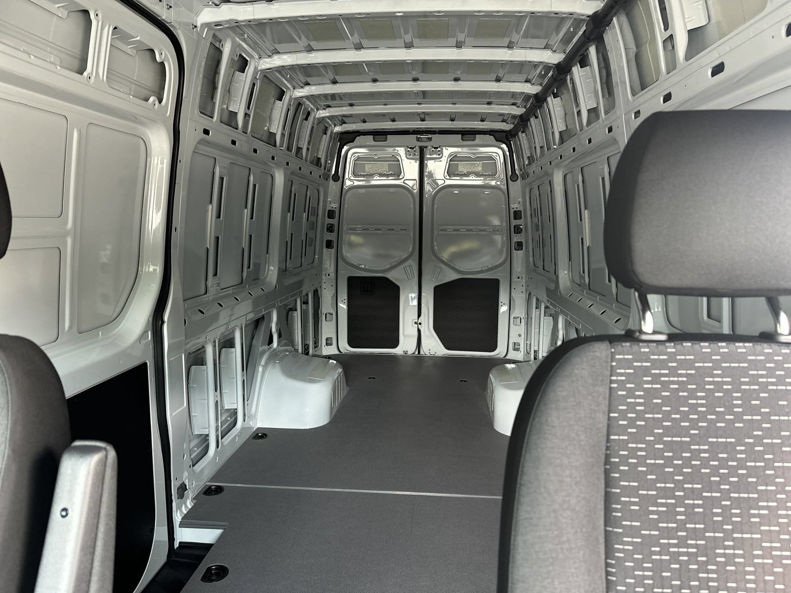 New 2024 Mercedes-Benz Sprinter 3500 image 24