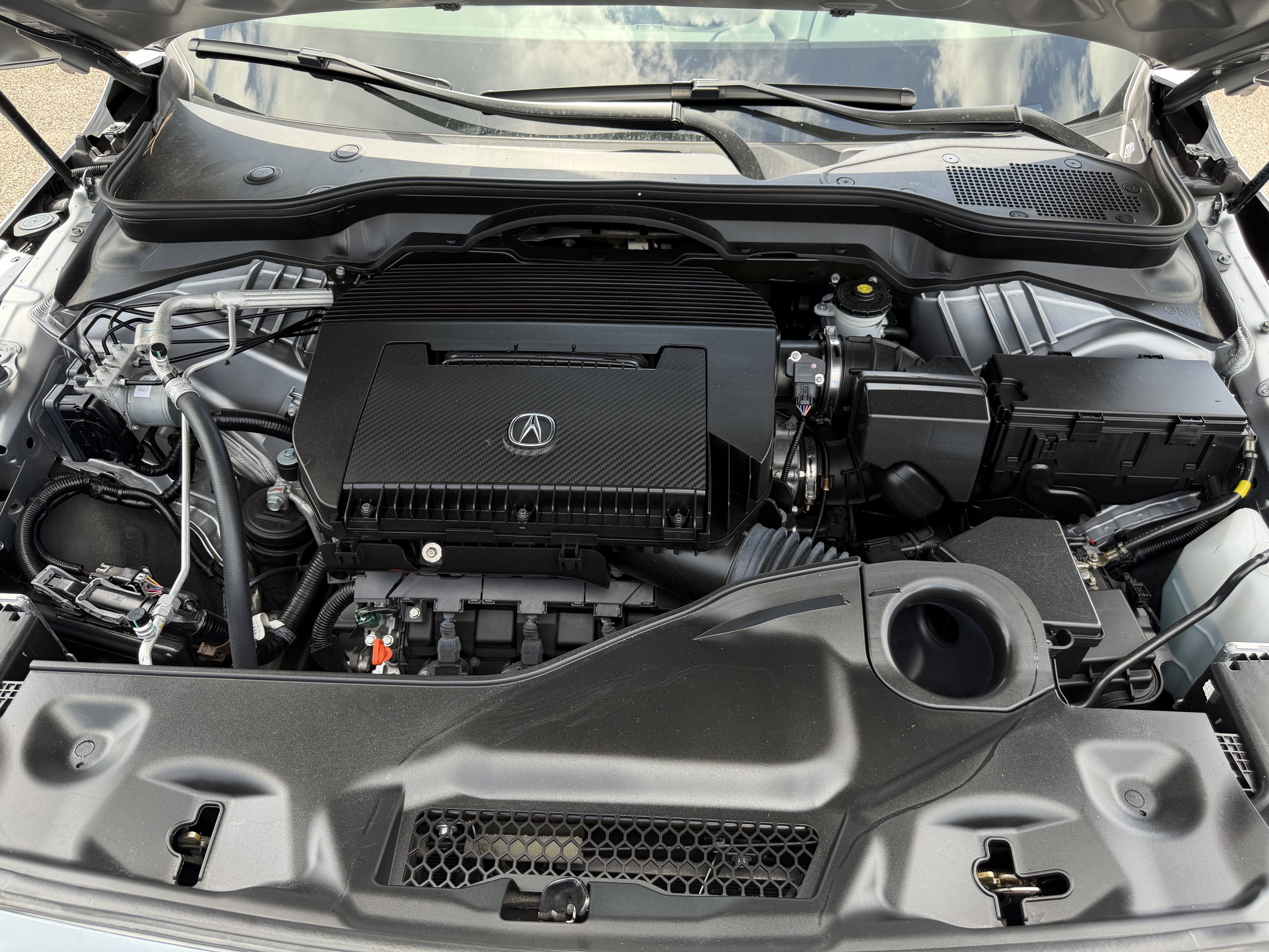 Used 2024 Acura MDX w/ Technology Package FWD image 37