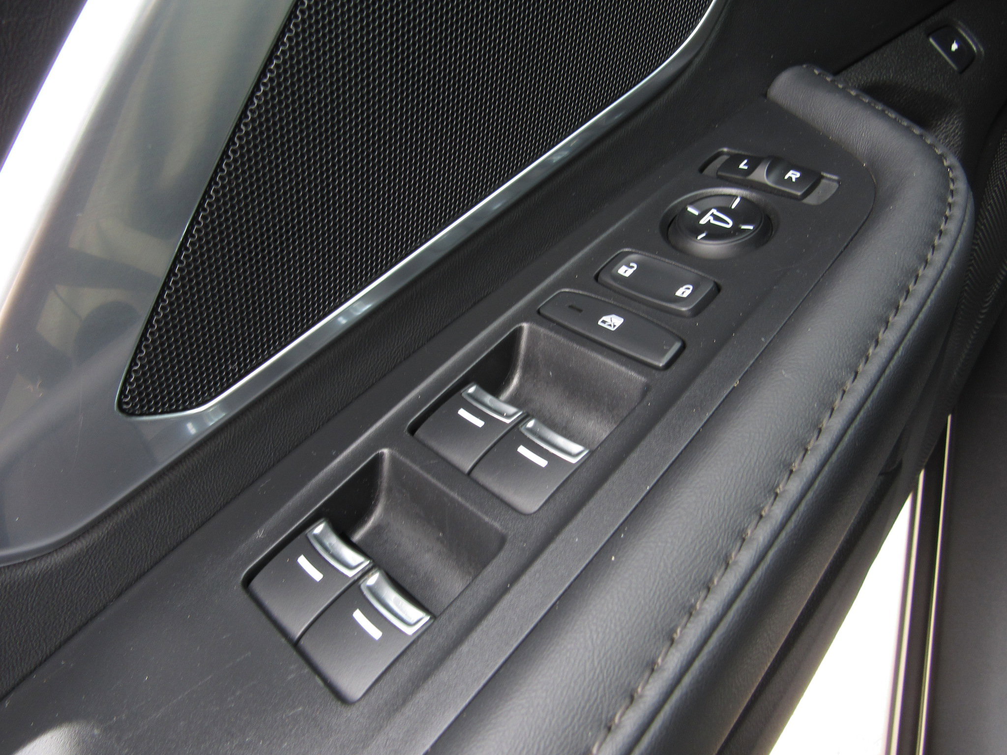 Certified 2024 Acura RDX SH-AWD image 24