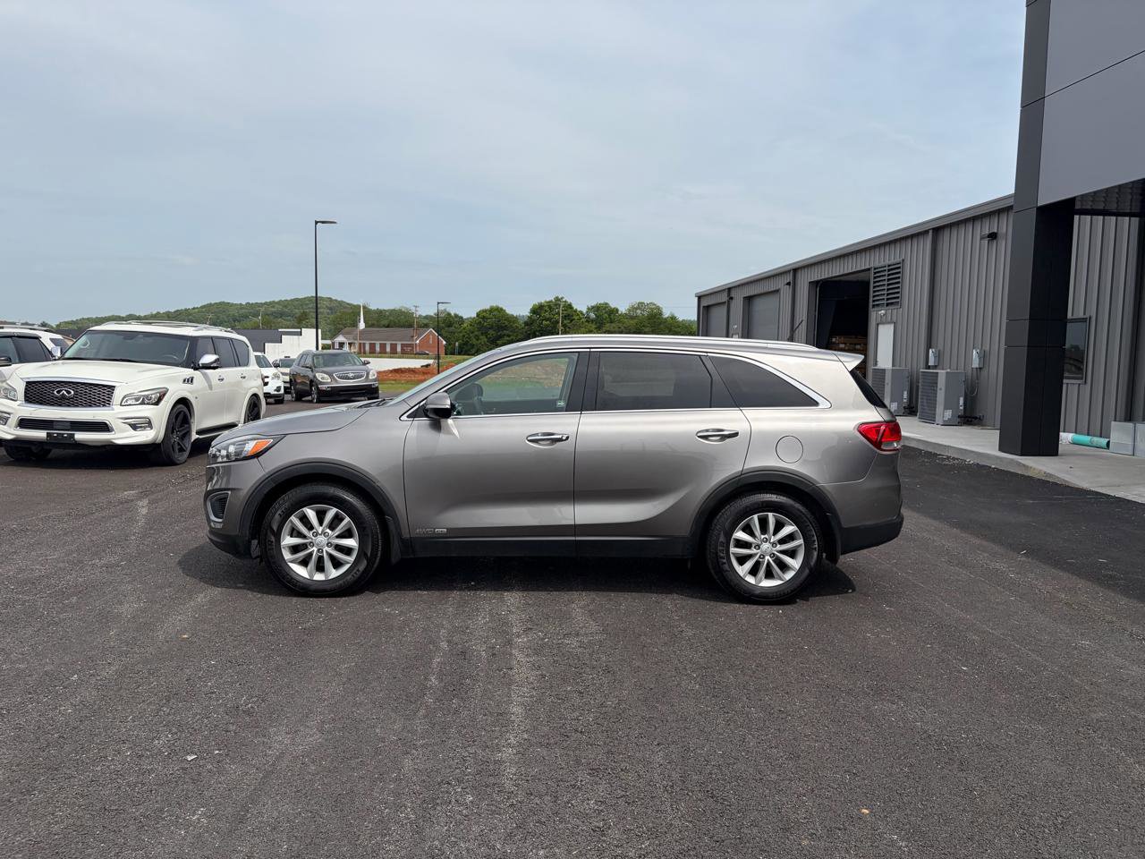 Used 2017 Kia Sorento AWD image 6