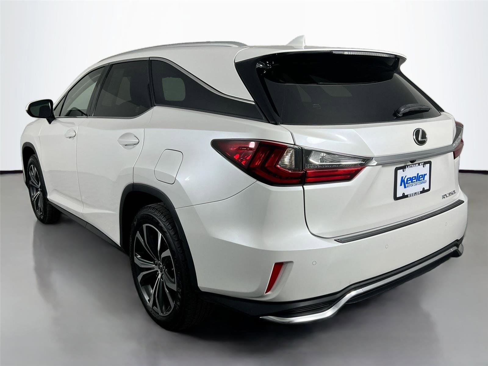 Used 2022 Lexus RX 350L Premium w/ Premium Package AWD/4WD image 4