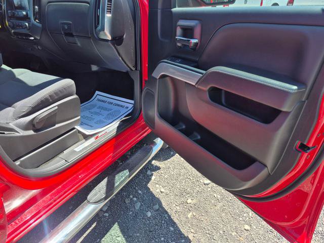Used 2017 Chevrolet Silverado 1500 LT AWD/4WD image 7
