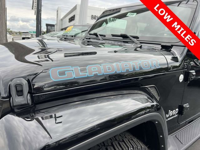 Used 2021 Jeep Gladiator Overland w/ Cold Weather Group image 9