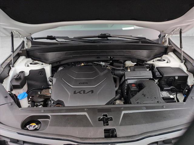 Used 2022 Kia Telluride SX w/ SX Prestige Package image 26