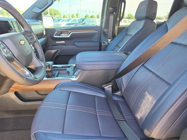 New 2026 Chevrolet Silverado 1500 High Country w/ Technology Package AWD/4WD image 15