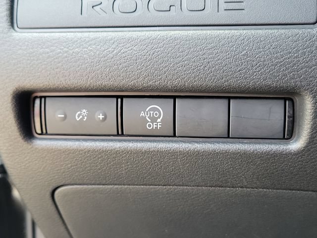 Used 2024 Nissan Rogue S FWD image 20
