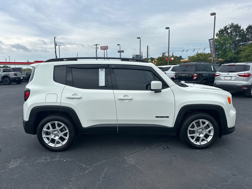 Used 2019 Jeep Renegade Latitude w/ Popular Equipment Group FWD image 8