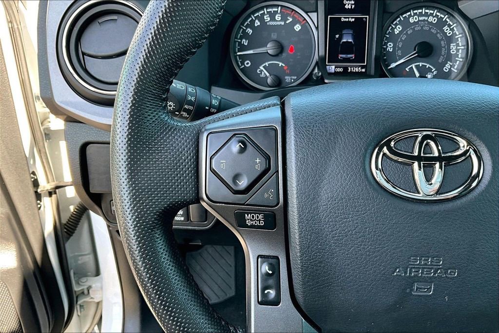 Used 2022 Toyota Tacoma TRD Off-Road w/ Technology Package image 13