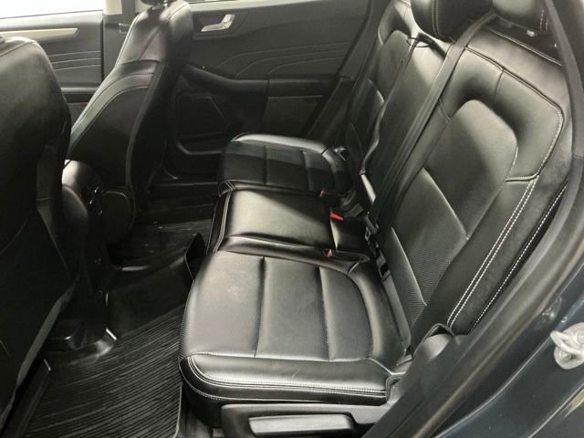 Used 2022 Ford Escape SEL image 12