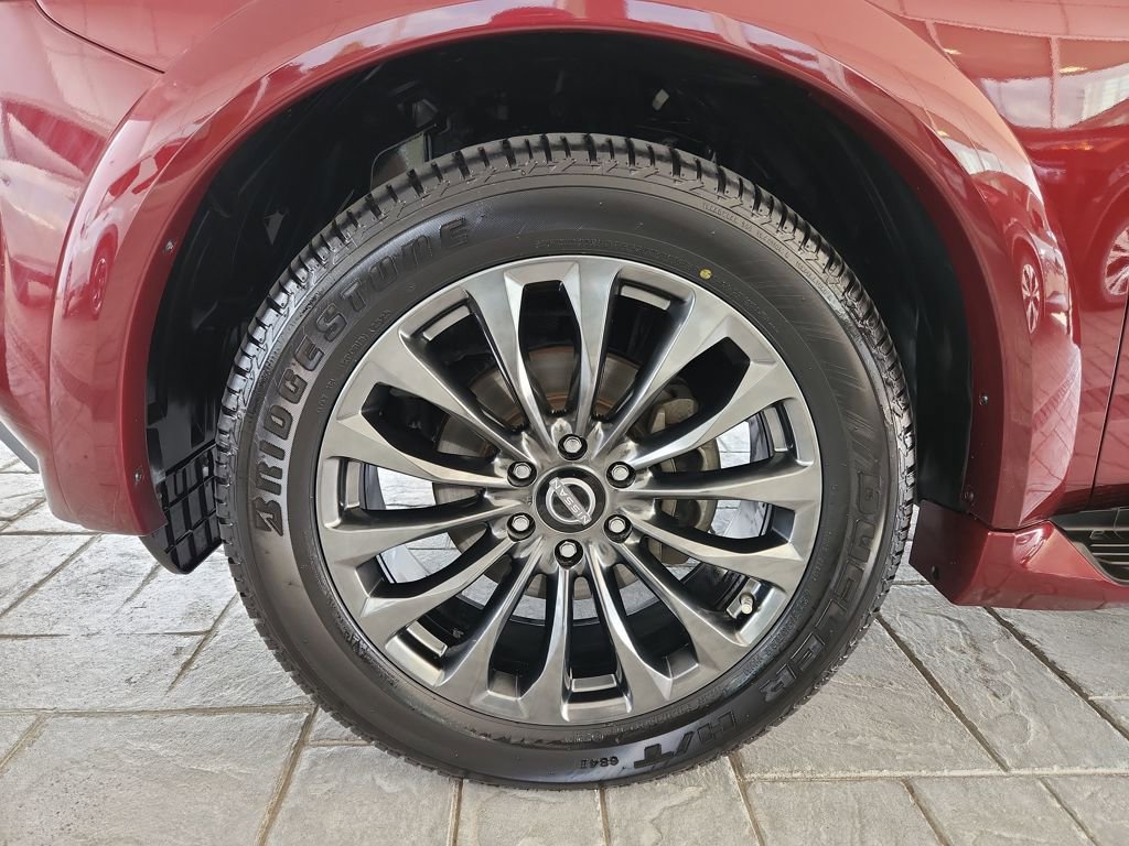 Used 2022 Nissan Armada Platinum image 34