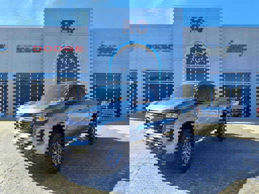 Used 2023 Chevrolet Colorado LT w/ LT Convenience Package image 1