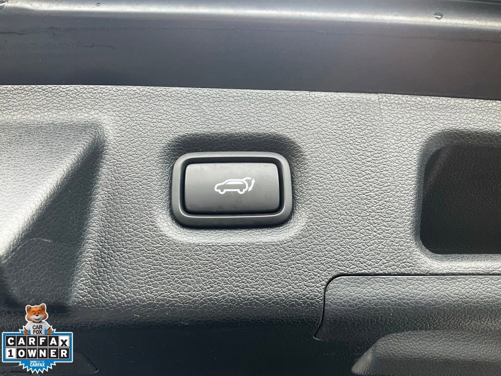 Used 2023 Hyundai Santa Fe SEL FWD image 10