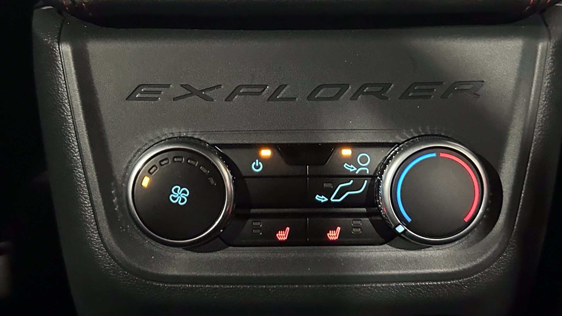 Used 2026 Ford Explorer ST w/ Sun And Sound Package AWD/4WD image 98