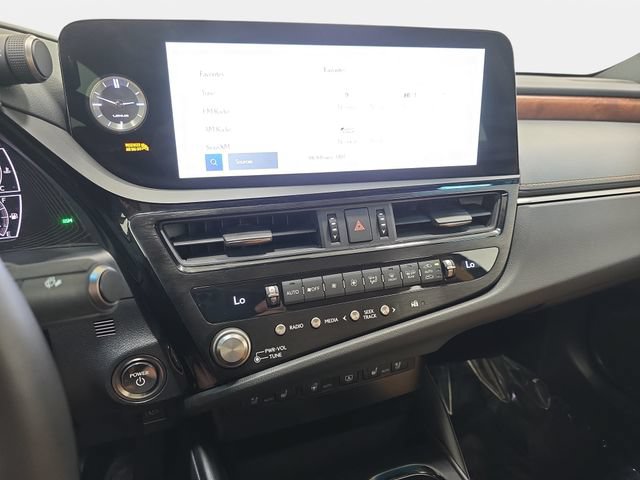 Used 2024 Lexus ES 300h w/ Technology Package FWD image 20