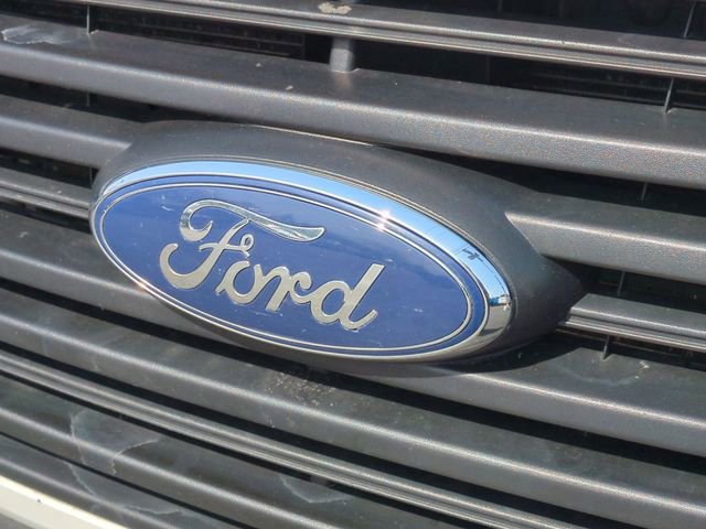 Used 2019 Ford Transit 250 148 Medium Roof w/ Interior Upgrade Package image 27