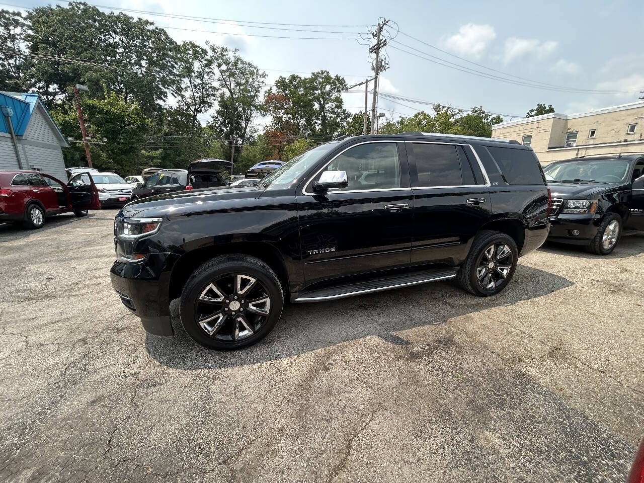 Used 2015 Chevrolet Tahoe LTZ AWD/4WD image 4