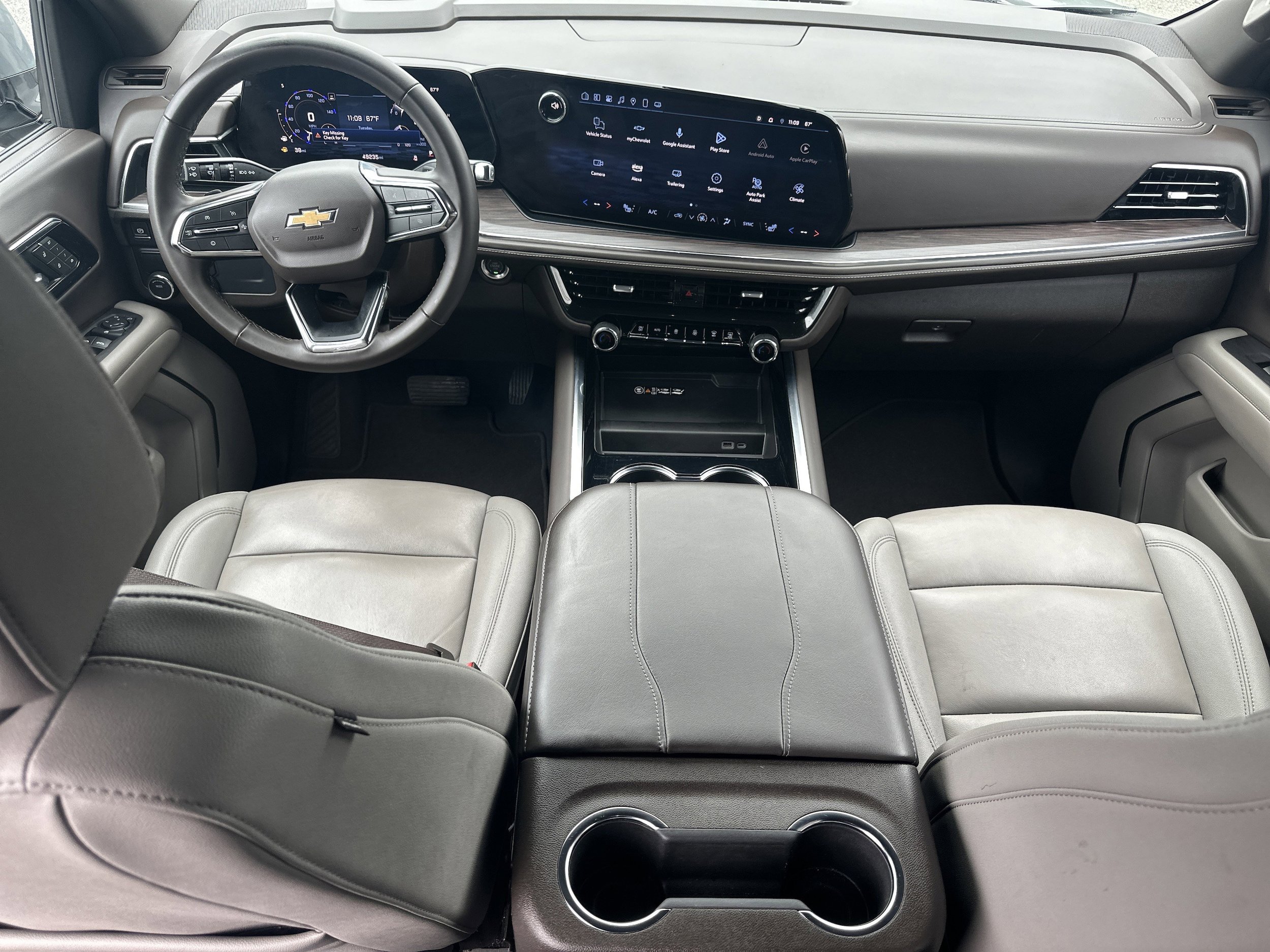 Used 2025 Chevrolet Tahoe LT RWD image 23