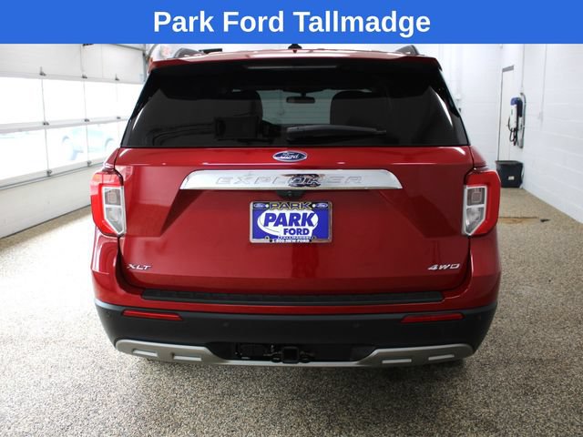 Used 2023 Ford Explorer XLT w/ Equipment Group 202A AWD/4WD image 4