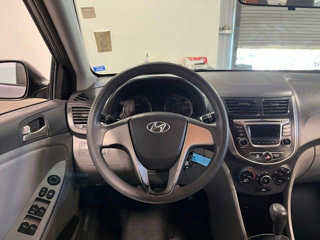Used 2016 Hyundai Accent SE FWD image 21