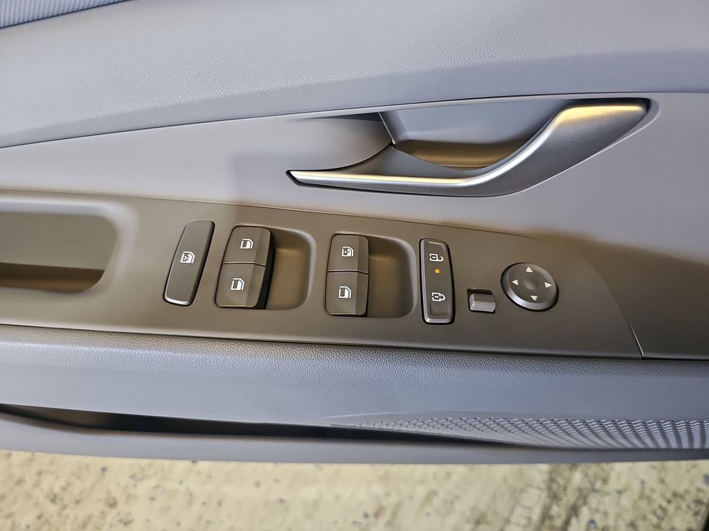 New 2026 Hyundai Elantra SEL Sport Premium FWD image 29