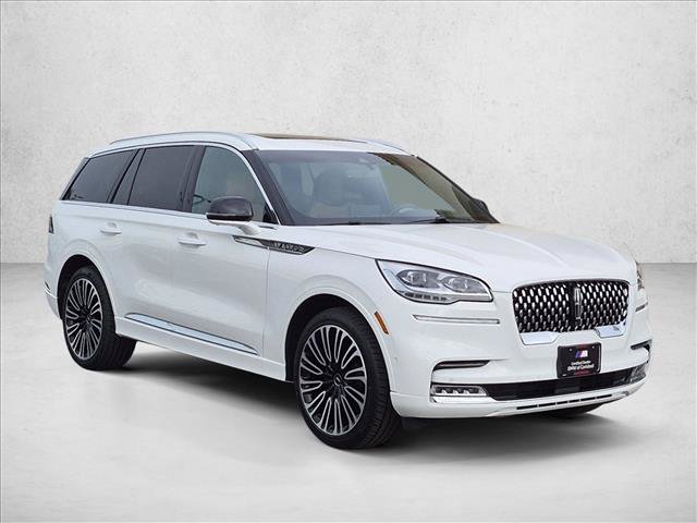 Used 2023 Lincoln Aviator Black Label w/ Dynamic Handling Package AWD/4WD image 3