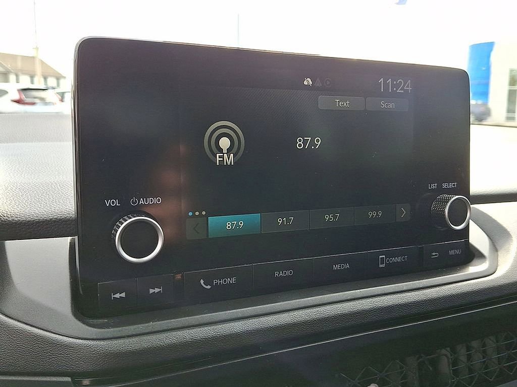 Used 2023 Honda Accord LX image 5