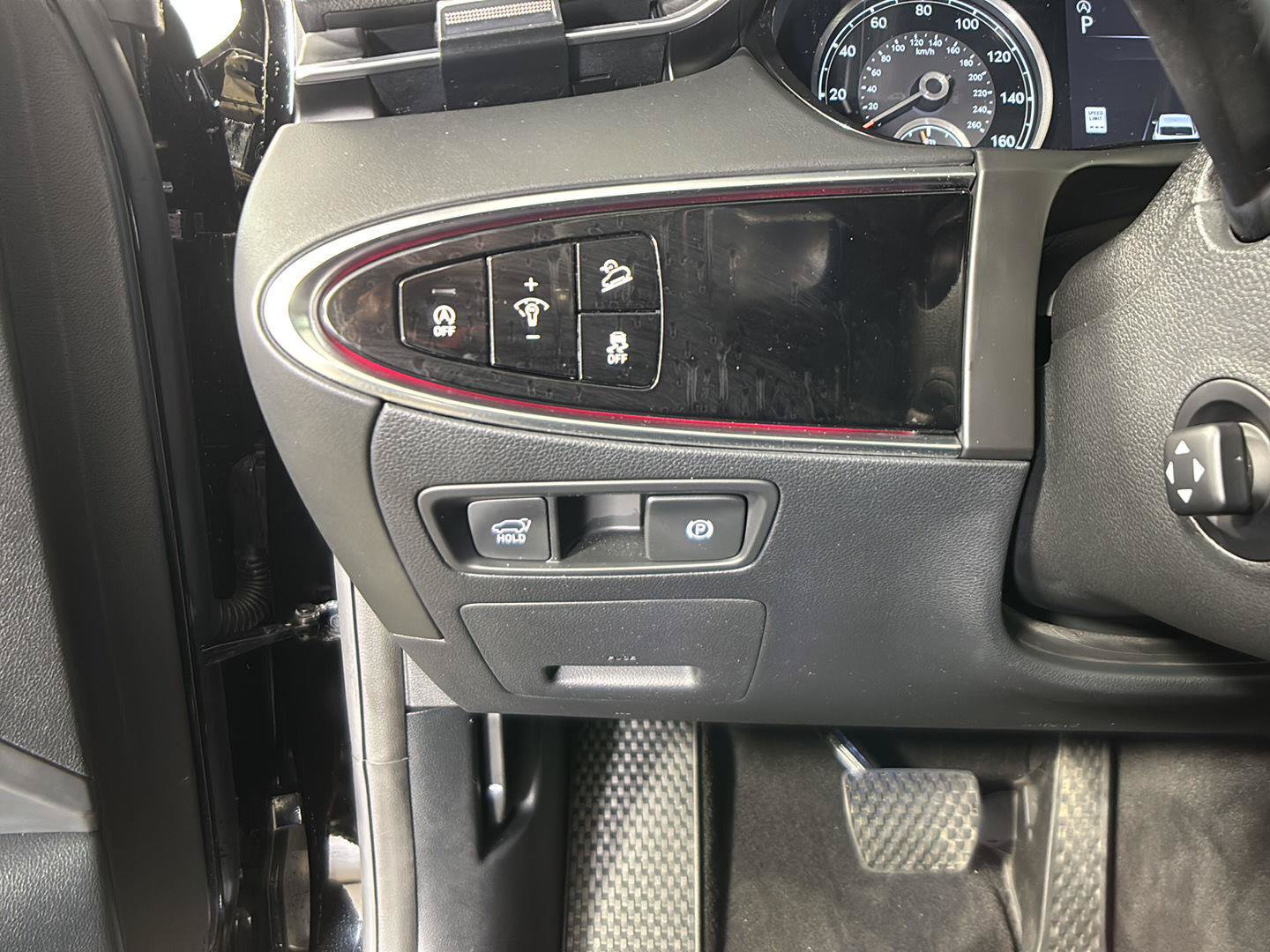Used 2024 Genesis GV70 2.5T w/ Advanced Package AWD/4WD image 22