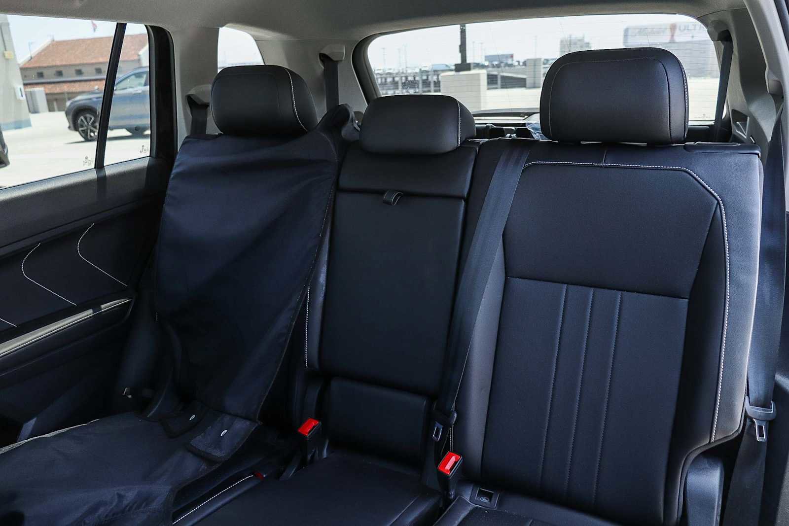 Certified 2023 Volkswagen Tiguan SE FWD image 17
