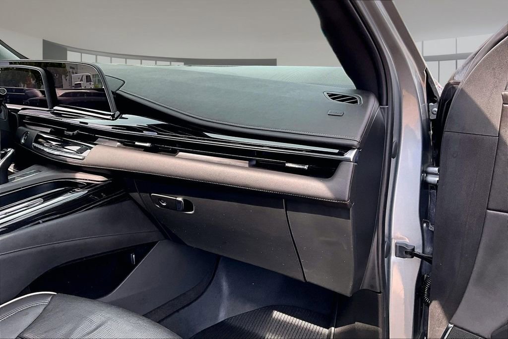 Used 2023 Cadillac Escalade Sport w/ Touring Package AWD/4WD image 16