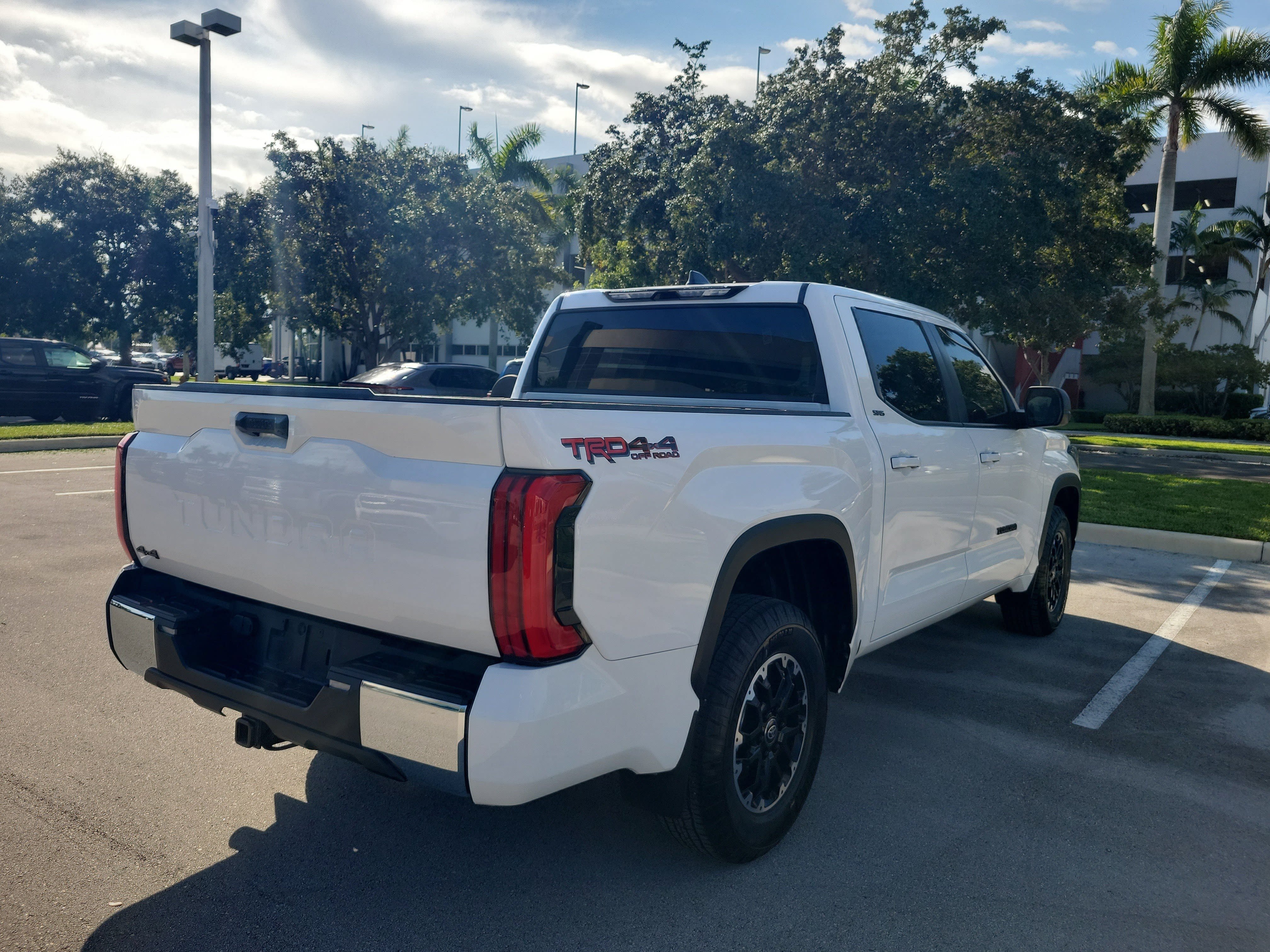 Used 2026 Toyota Tundra SR5 w/ TRD Off-Road Package AWD/4WD image 7