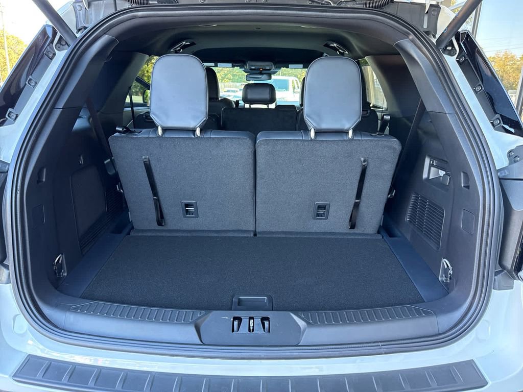 New 2026 Ford Explorer ST-Line w/ Premium Package image 25