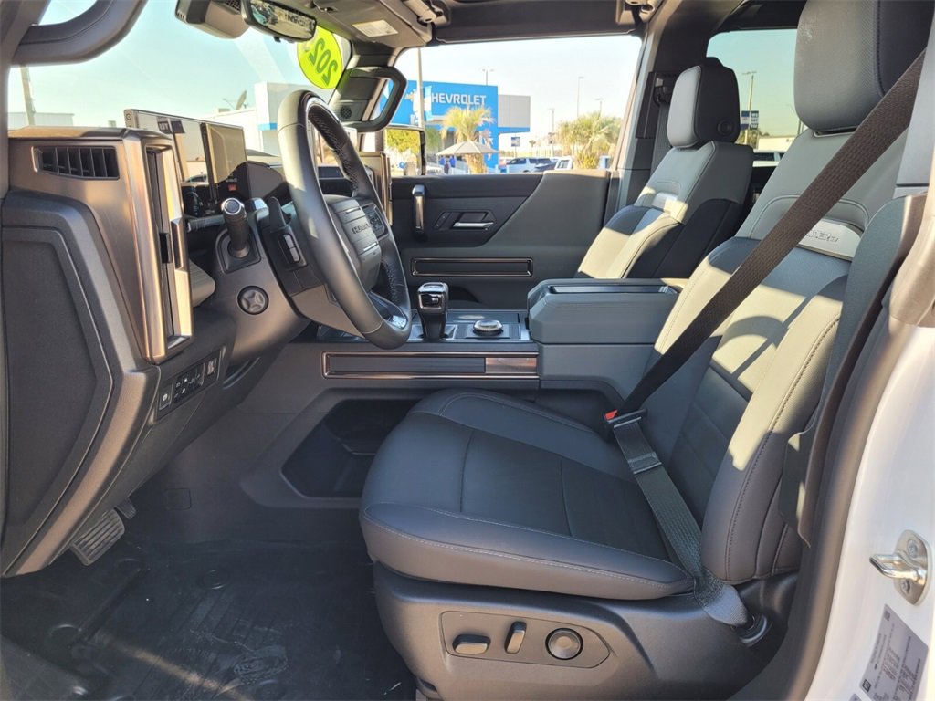 Certified 2025 GMC Hummer EV 3X image 15
