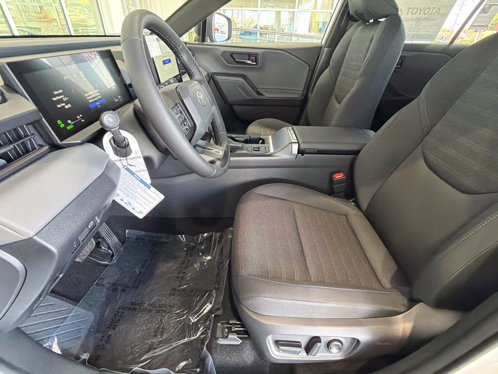New 2026 Toyota RAV4 SE w/ Convenience Package AWD/4WD image 17