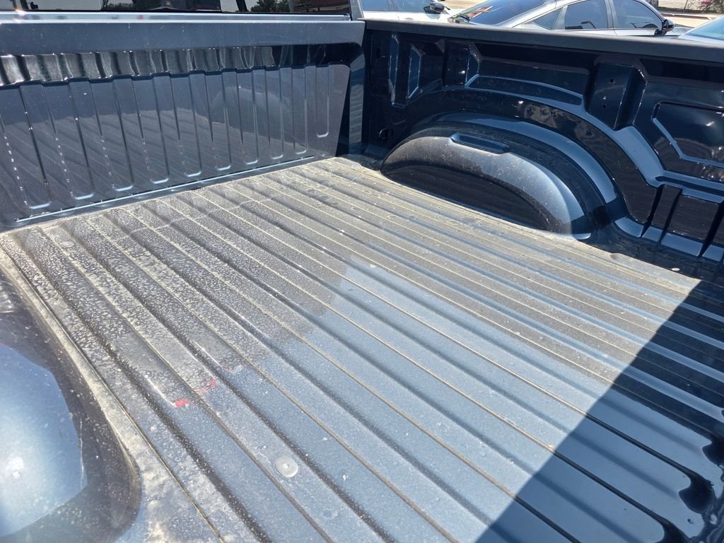 New 2026 RAM 1500 Laramie w/ Sport Appearance Package AWD/4WD image 11