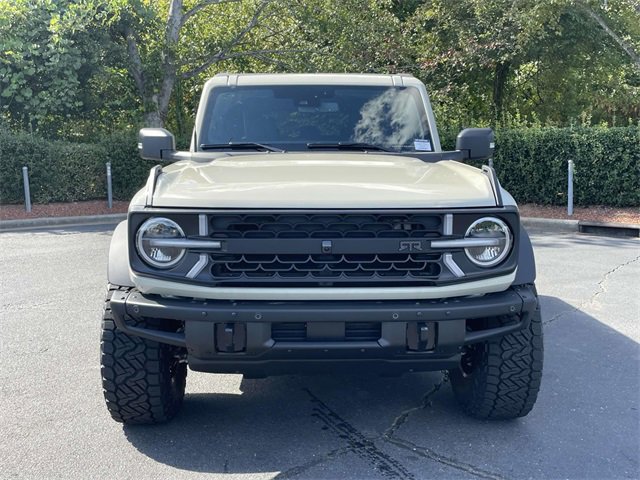 New 2025 Ford Bronco Badlands image 2
