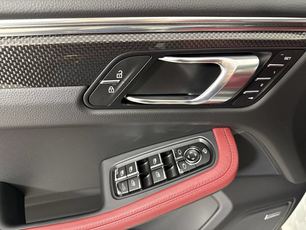 New 2026 Porsche Macan S AWD/4WD image 34