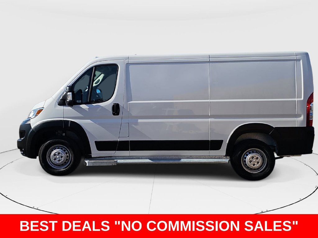 Used 2025 RAM ProMaster 2500 w/ U-Haul Equipment Group FWD image 6